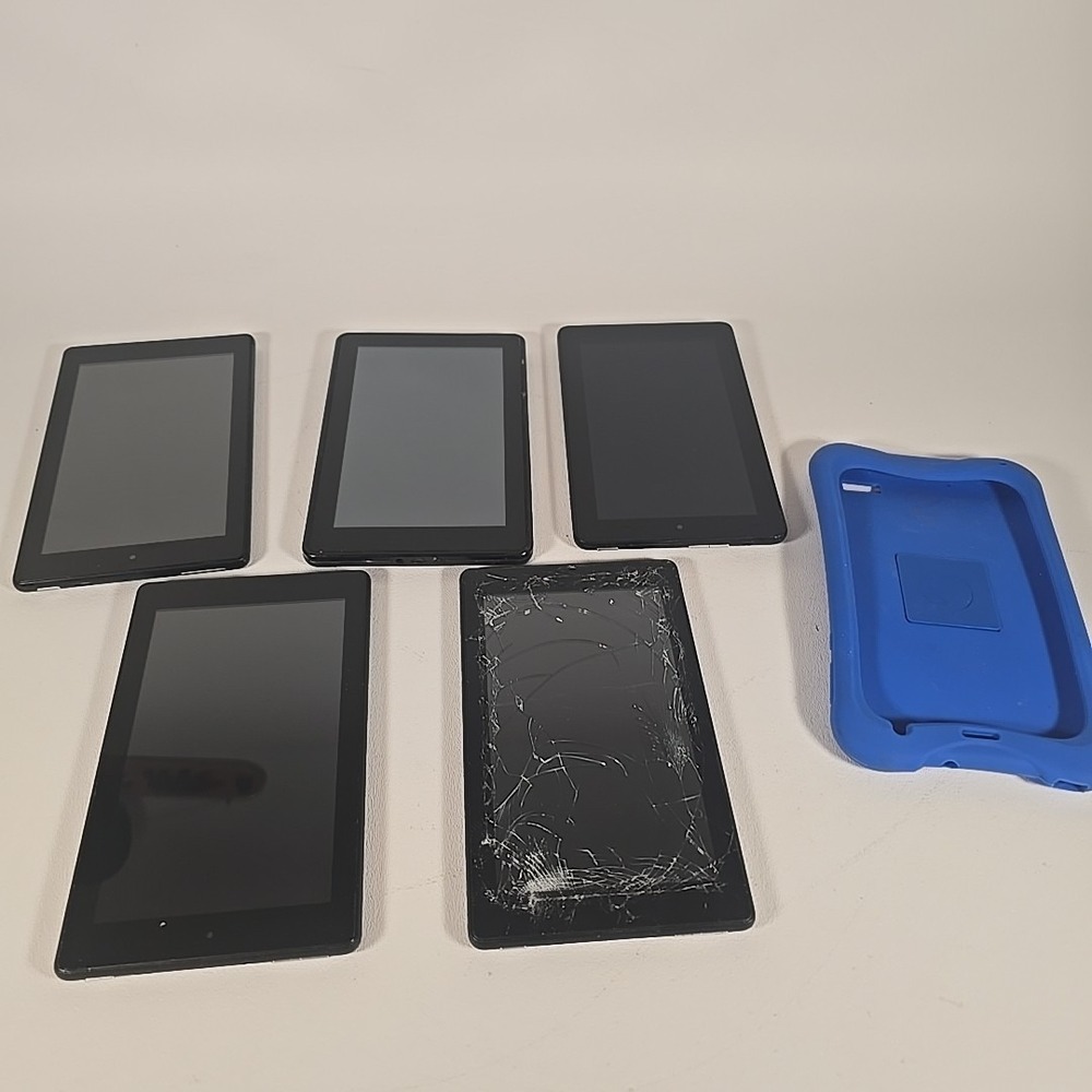 5 KINDLE FIRE ‎ 7" Tablets 8GB ~ SR043KL / 7th Generation For Parts